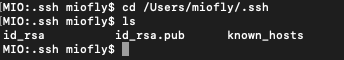 ls 命令列出 ~/.ssh 目录内容,可见 id_rsa 私钥、id_rsa.pub 公钥以及 known_hosts 三个文件